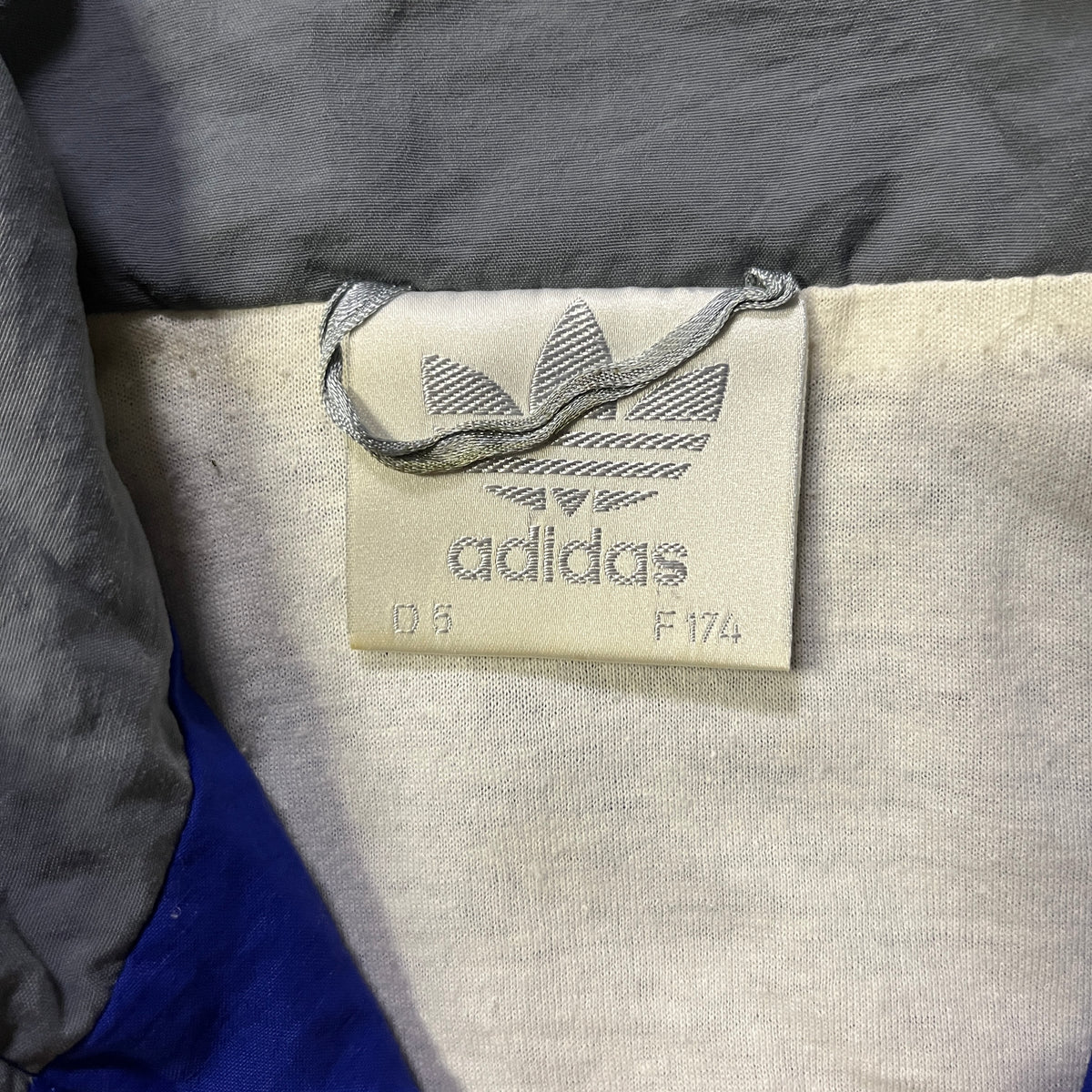 Veste de survĂȘtement Adidas vintage (S)