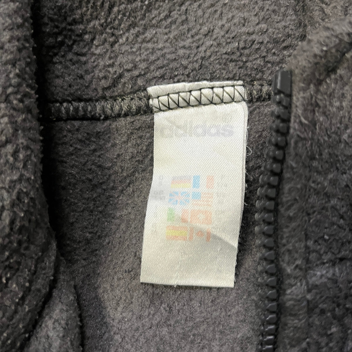 Vintage Adidas 1/4 zip Fleece (M)