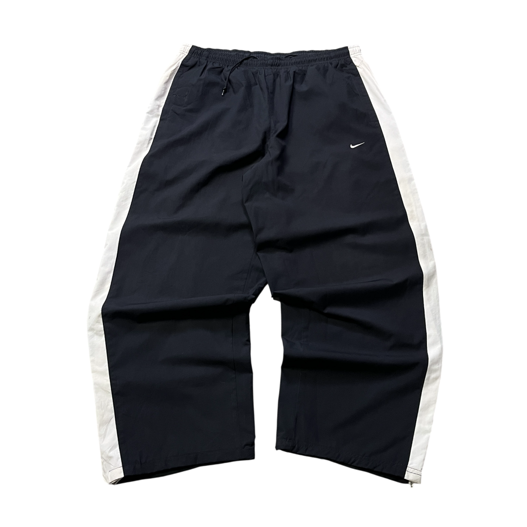 Vintage Nike Baggy Trackpant (M)