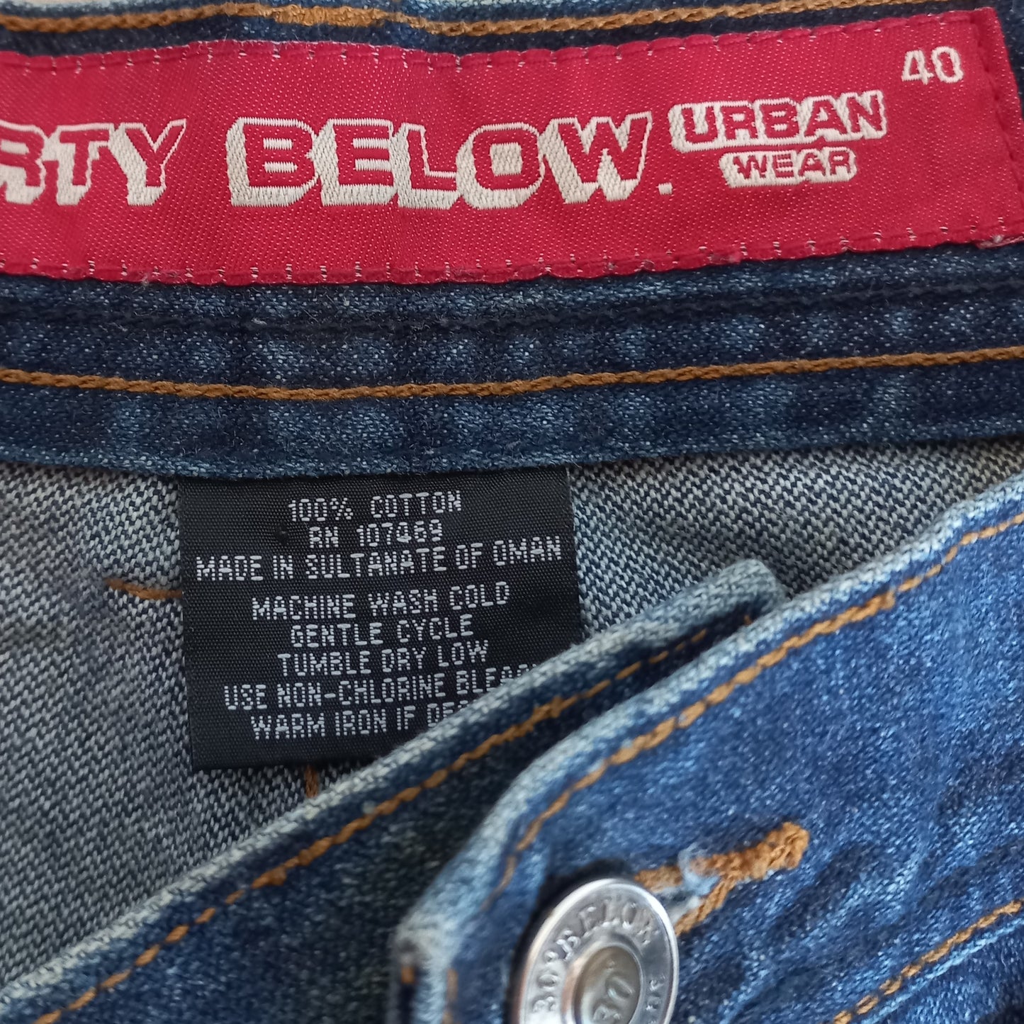 Vintage Thirty Below Jorts (40US)
