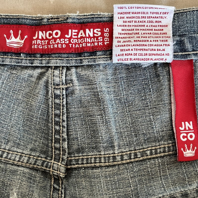 RARE Vintage JNCO Bulldog Jorts (L)