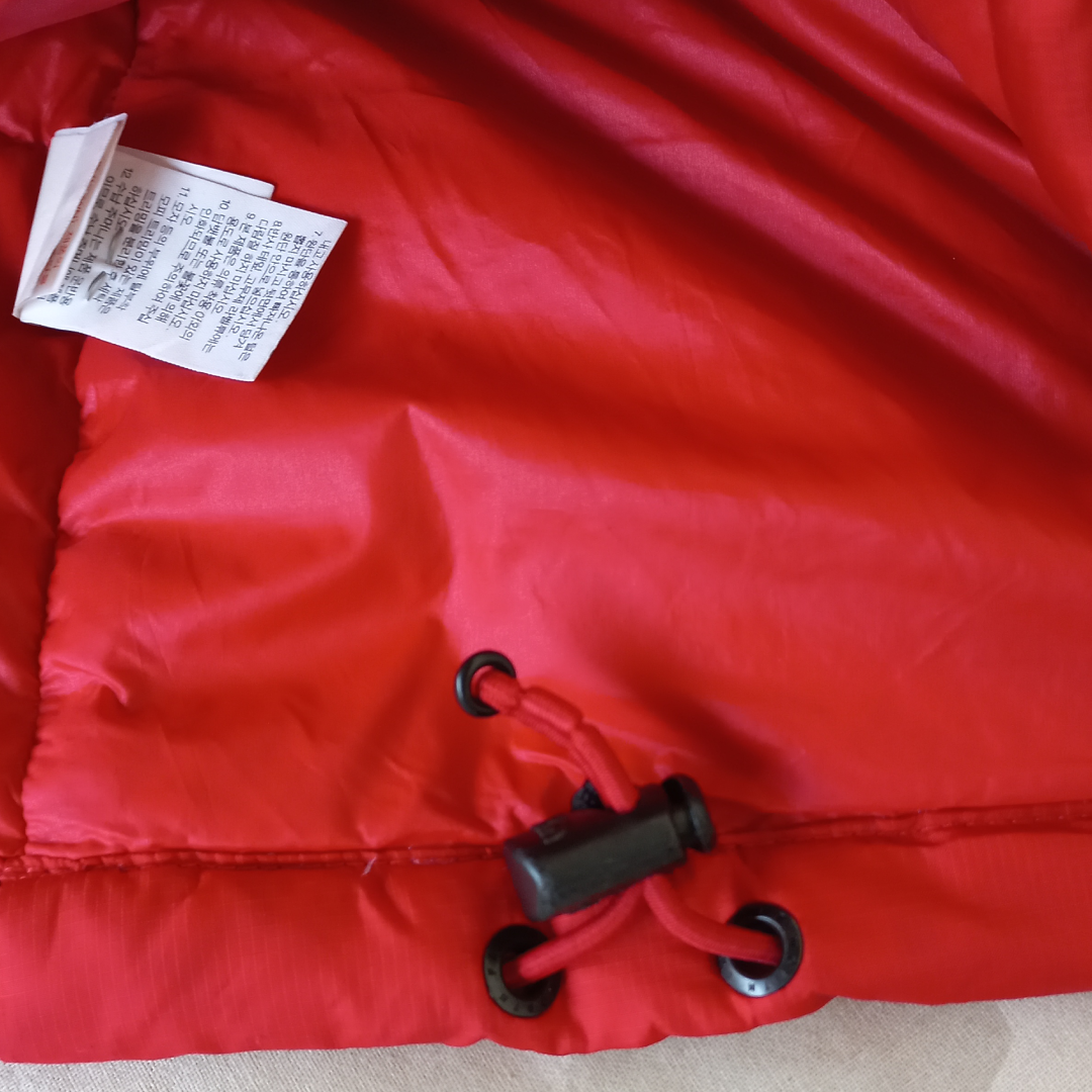 Vintage TNF Nuptse 700 Pufferjacke (S)