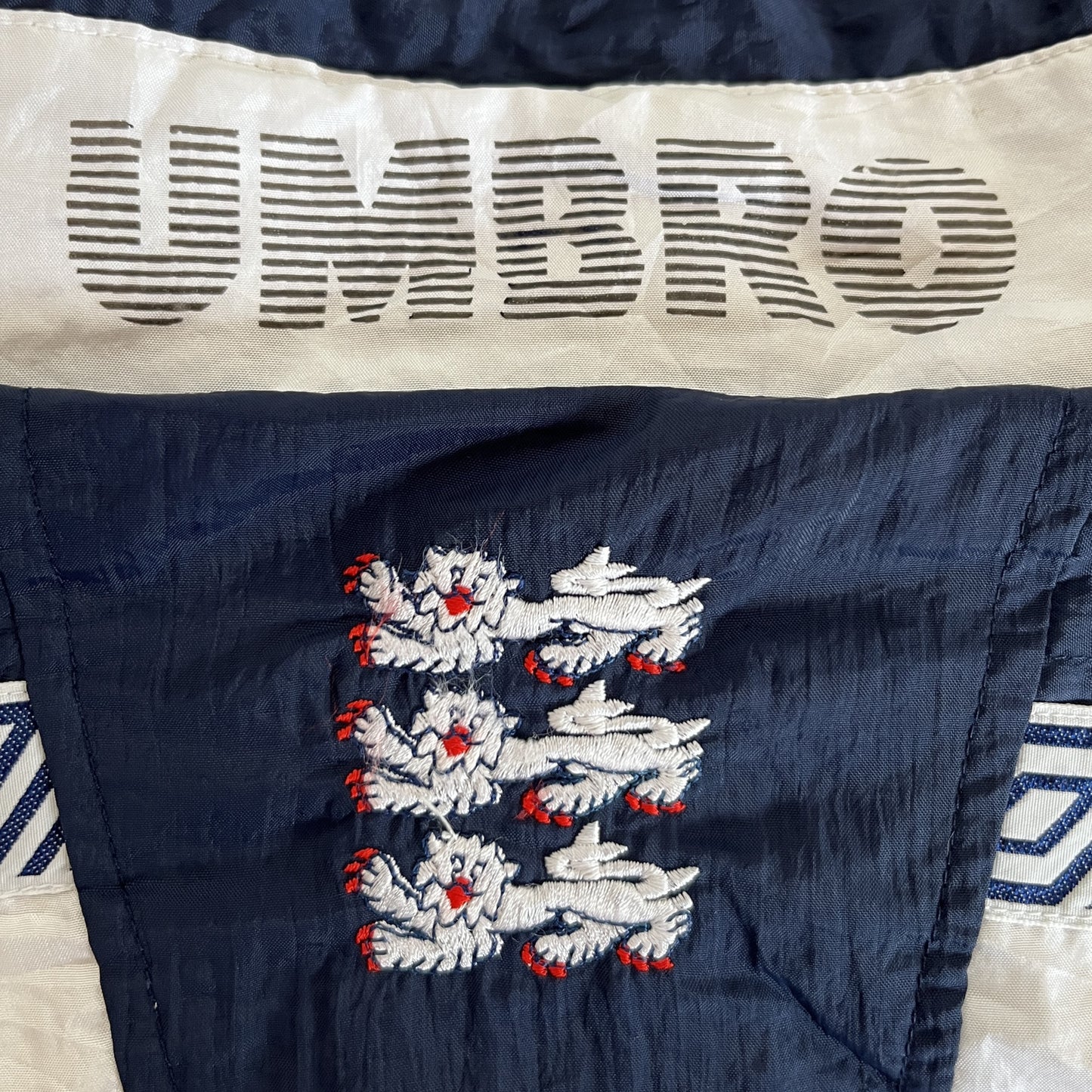 RARE Vintage Umbro X England 90/92 Trackjacket (M)