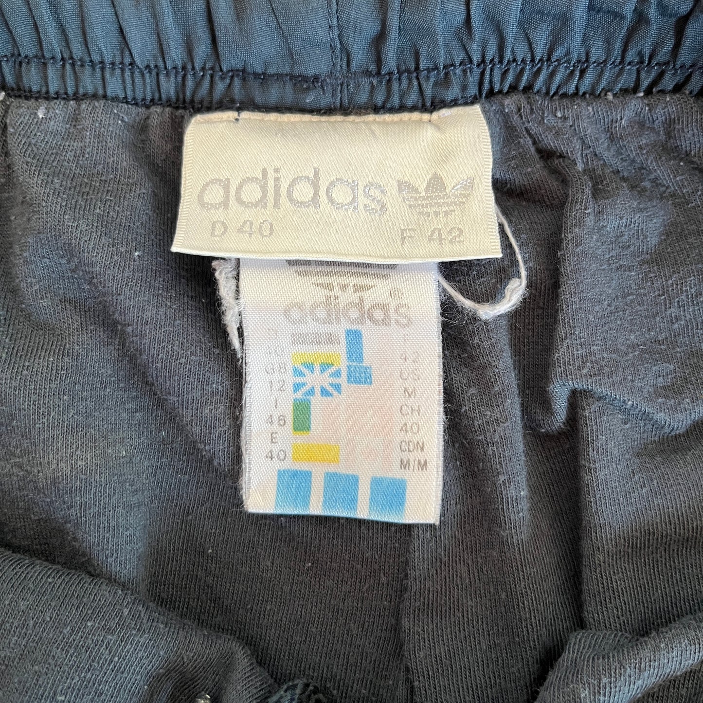 RARE Vintage Adidas Trackpant (M)
