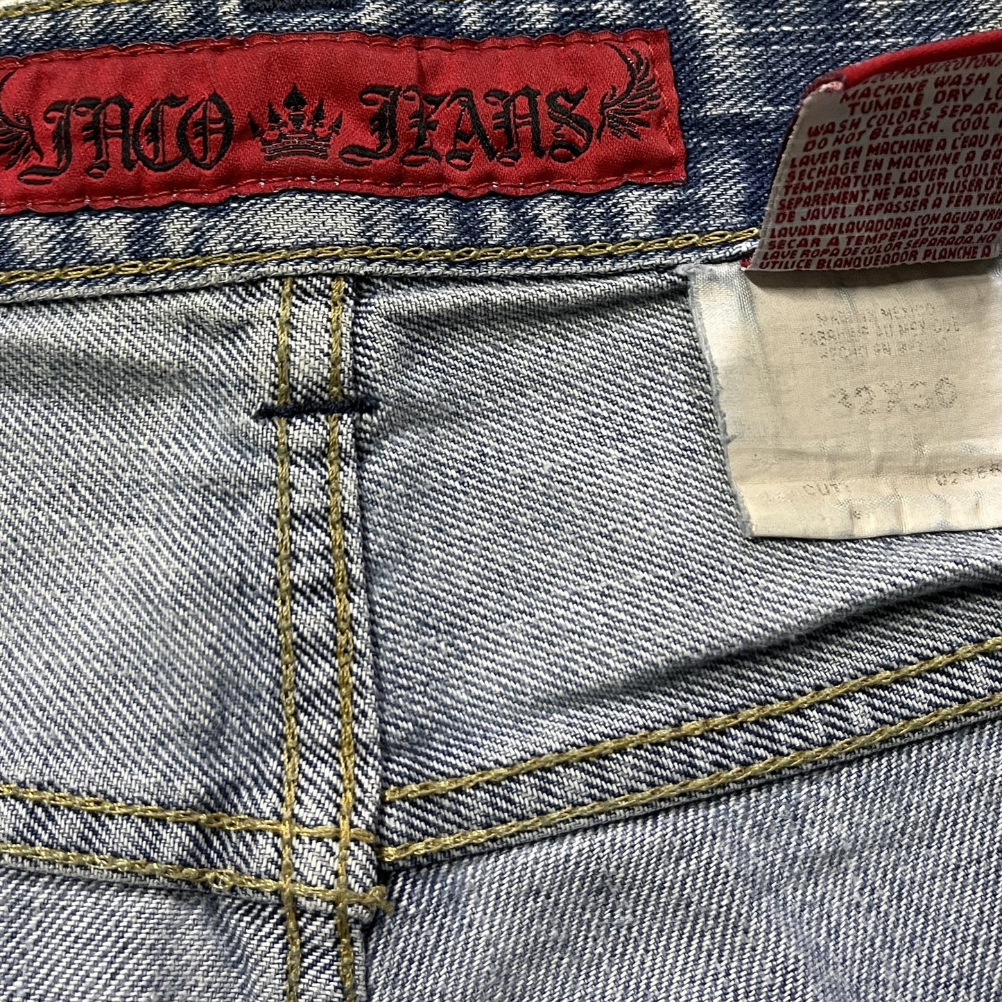RARE Vintage JNCO Crown Jeans (32x30US)