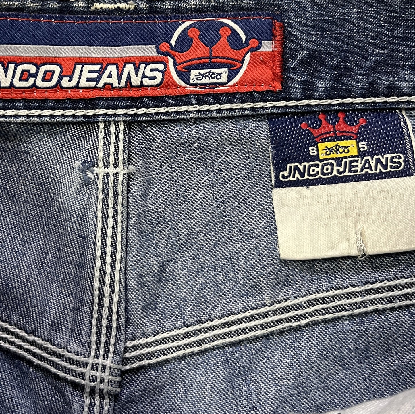RARE Vintage JNCO Jeans (XS)