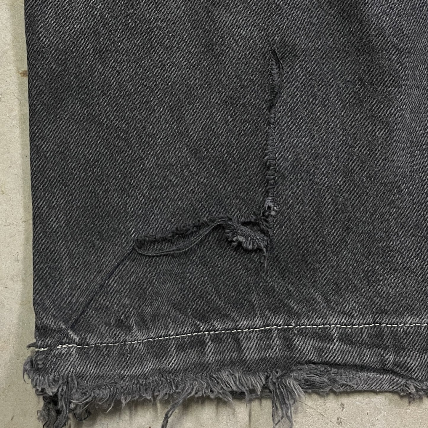 RARE Vintage JNCO Temple Jeans (30x32US)