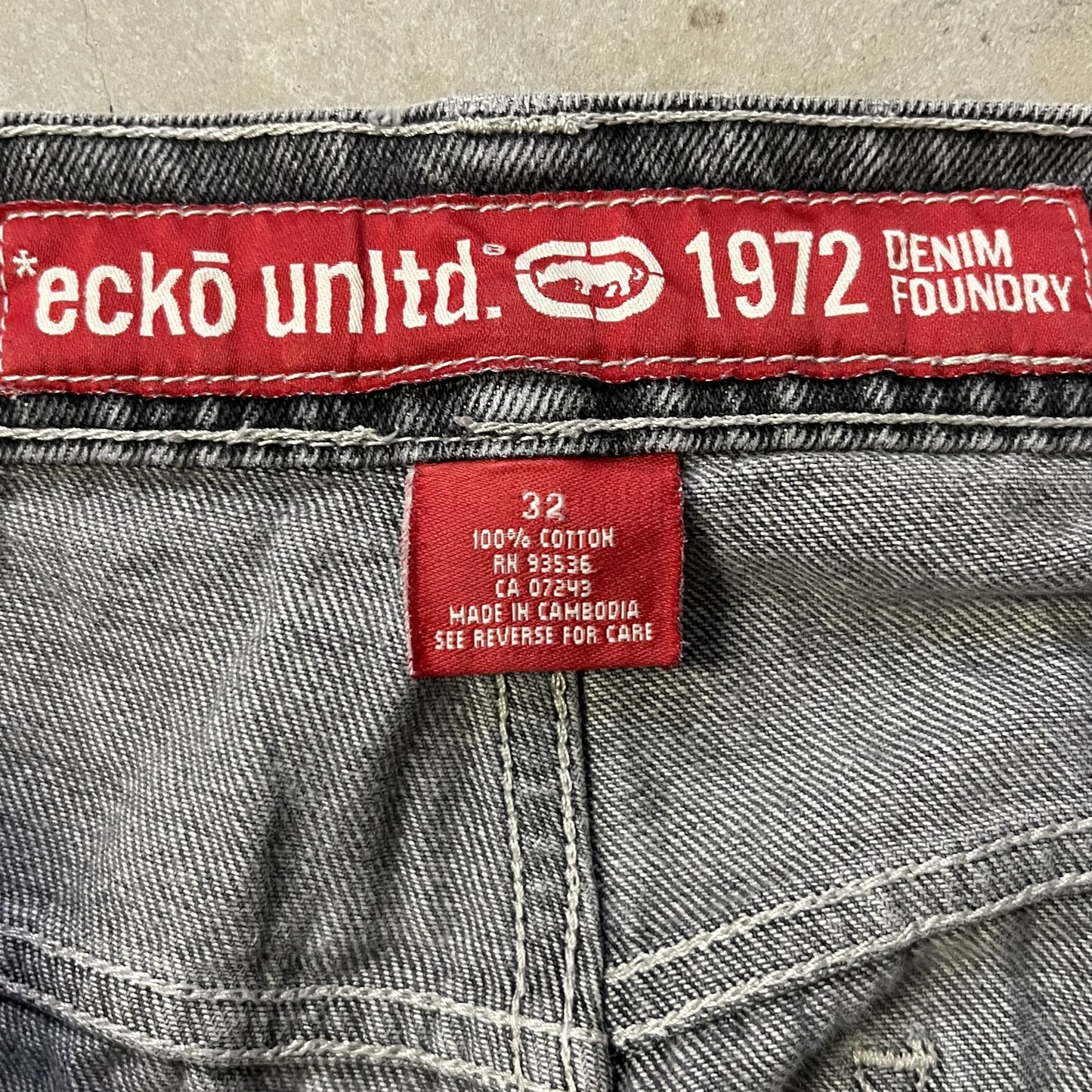 Vintage Ecko Unltd Jeans (32US)