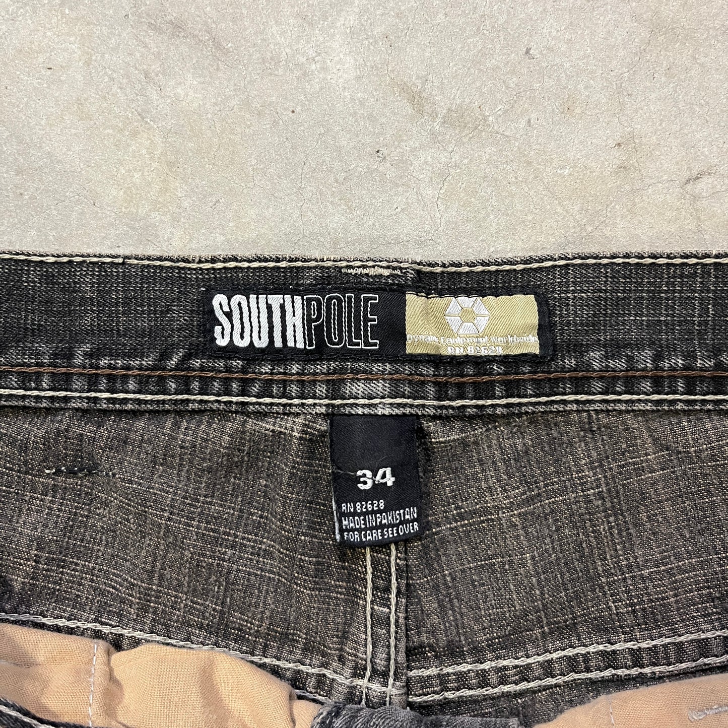 Vintage Southpole Jorts (34US)