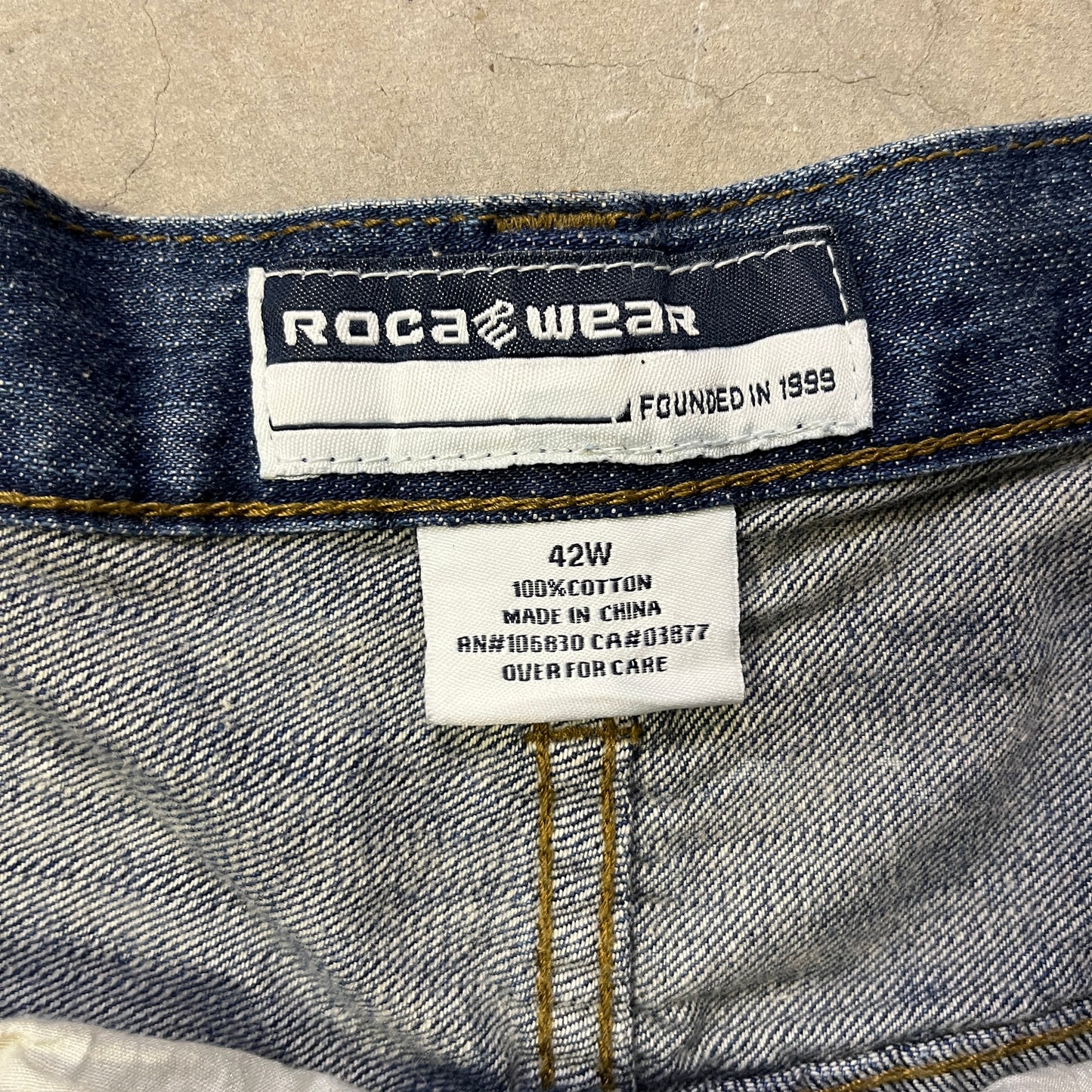 Jorts Rocawear vintage (taille US 42)