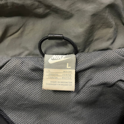 Veste de survêtement vintage Nike (Taille L)