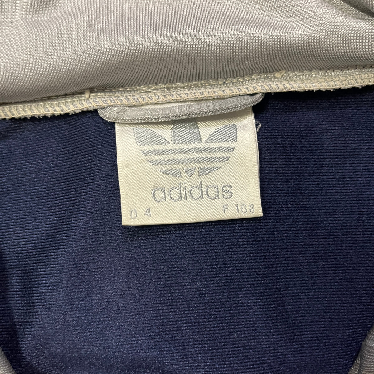 Vintage Adidas Zip-up Jacket / Back Design (S)