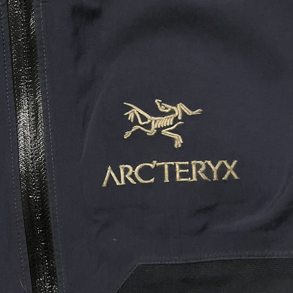 Arc'teryx Made in Canada Gore-Tex Pants (M)