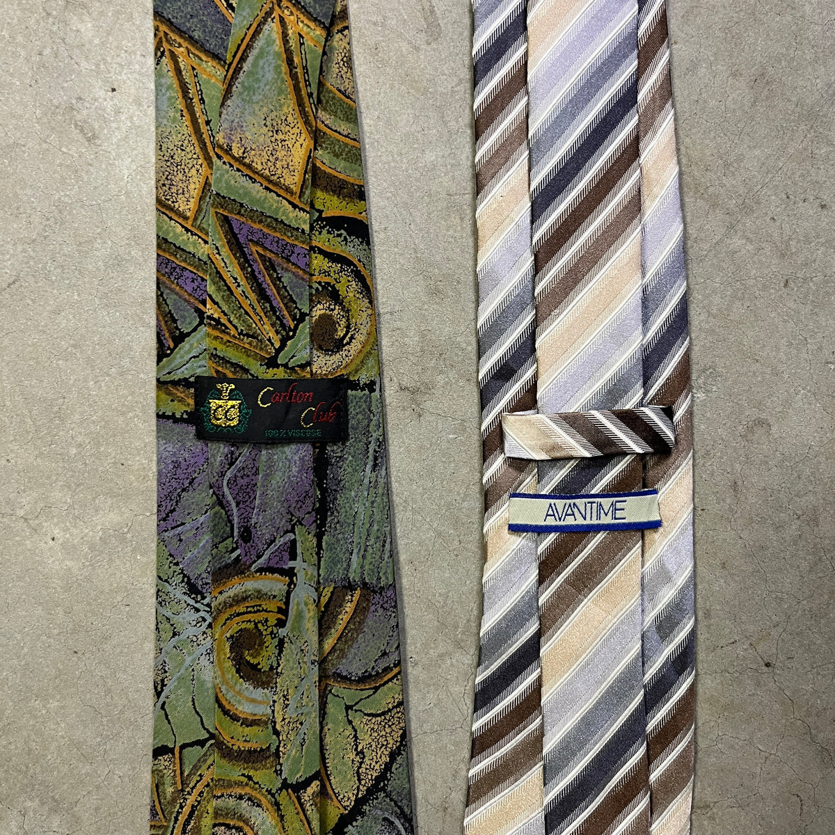 2 Vintage New York Yankees Ties