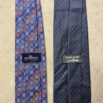 2 Vintage New York Yankees Ties