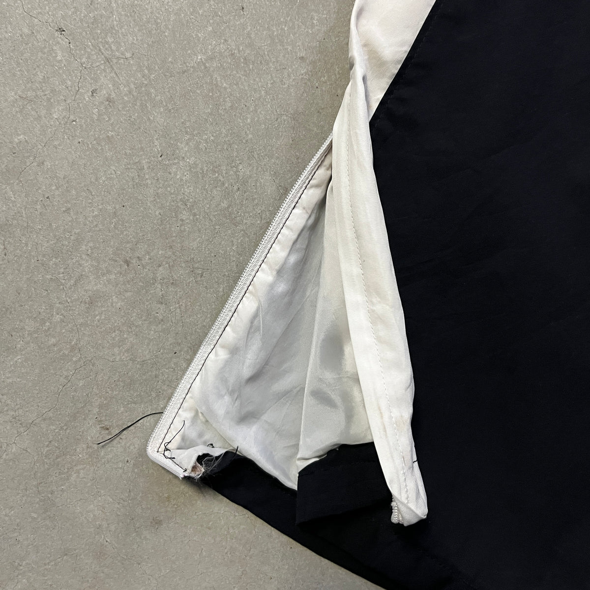 Vintage Nike Baggy Trackpant (M)