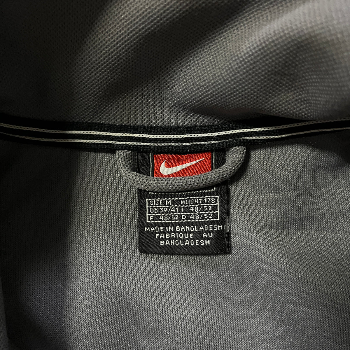 Vintage Nike Zip-Up Jacket (M)