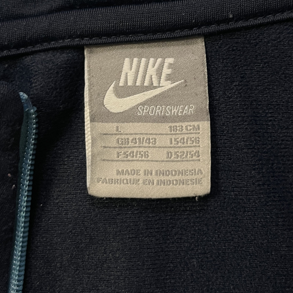 Vintage Nike Zip-Up Jacket (M)