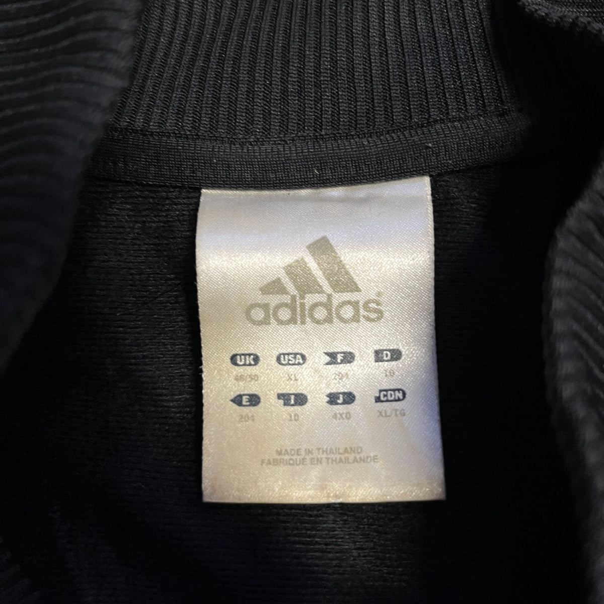 Vintage Adidas Jacke mit Reißverschluss (XL)