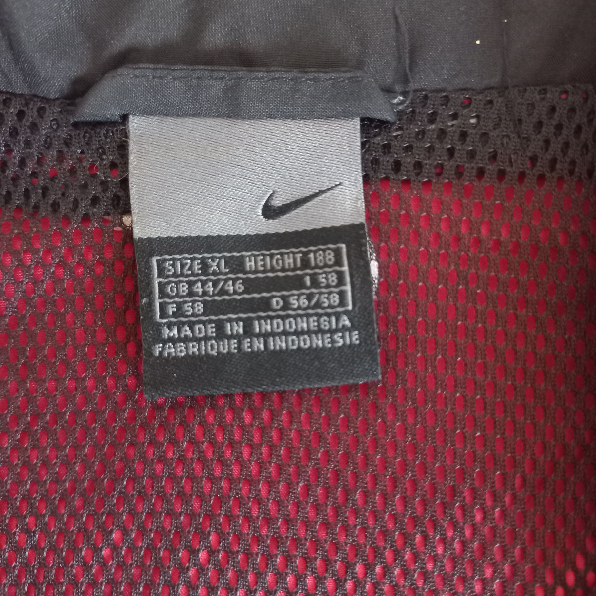 Veste de survêtement vintage Nike (Taille L)